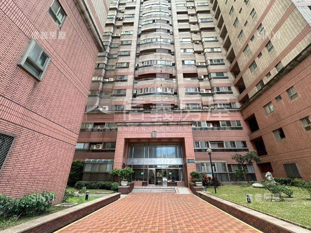 荷蘭村稀有樓中樓房屋室內格局與周邊環境