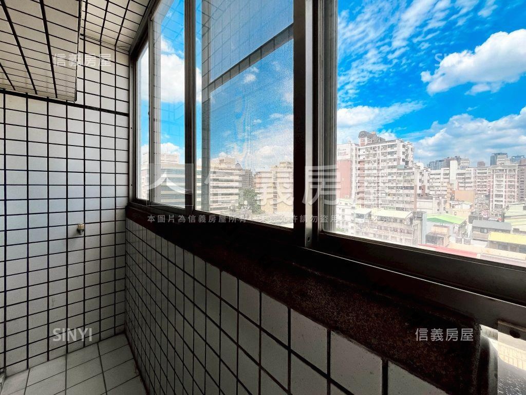 大業學區翡翠名門三房平車房屋室內格局與周邊環境