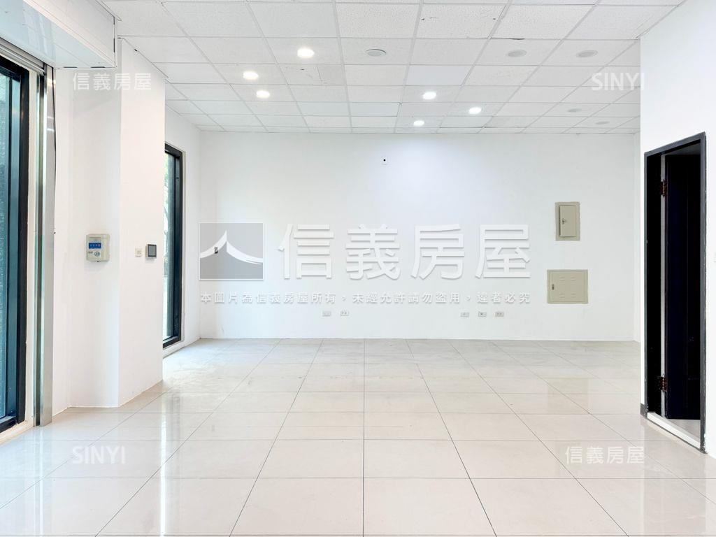 知名企業承租．面寬金店房屋室內格局與周邊環境