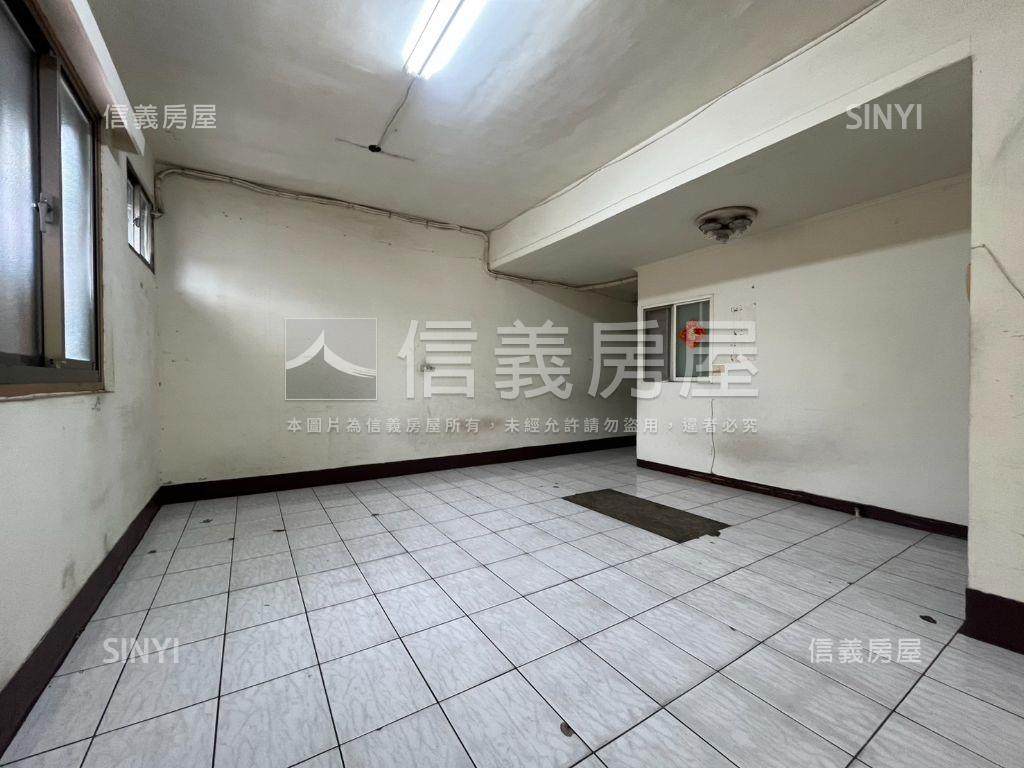丹鳳捷運公寓三樓房屋室內格局與周邊環境