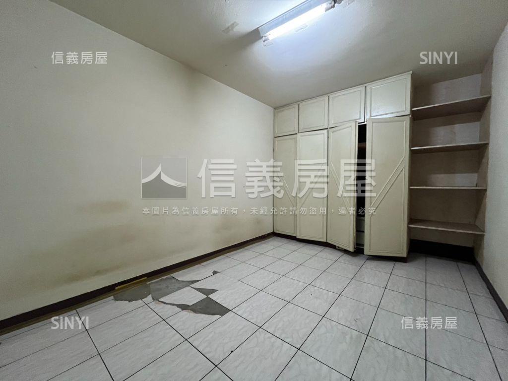 丹鳳捷運公寓三樓房屋室內格局與周邊環境