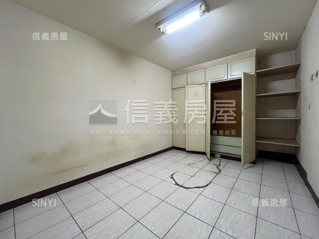 丹鳳捷運公寓三樓房屋室內格局與周邊環境