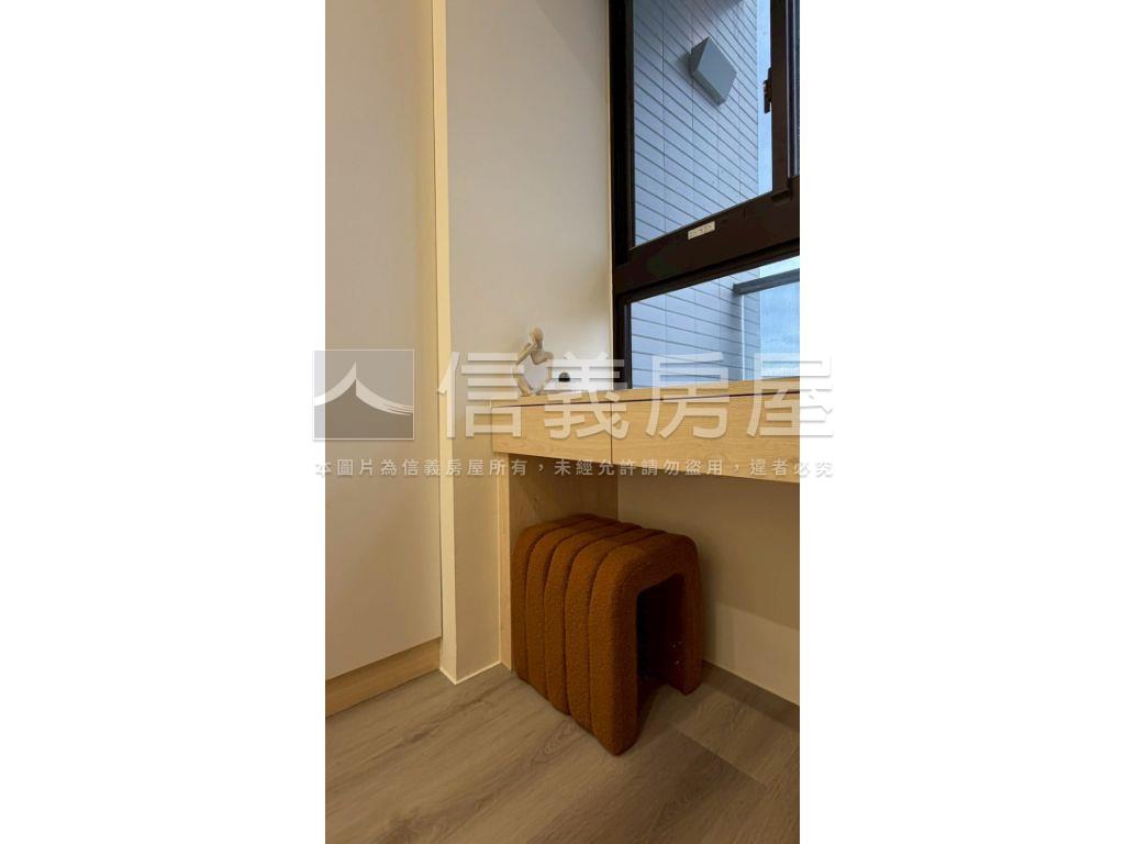 清景麟·日式侘寂兩衛平車房屋室內格局與周邊環境