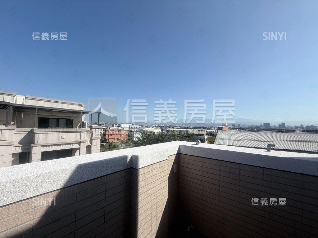 西屯全新別墅房屋室內格局與周邊環境