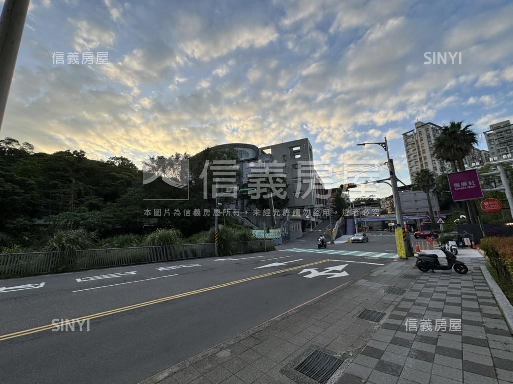 宏貿臻璽兩房稀有釋出房屋室內格局與周邊環境