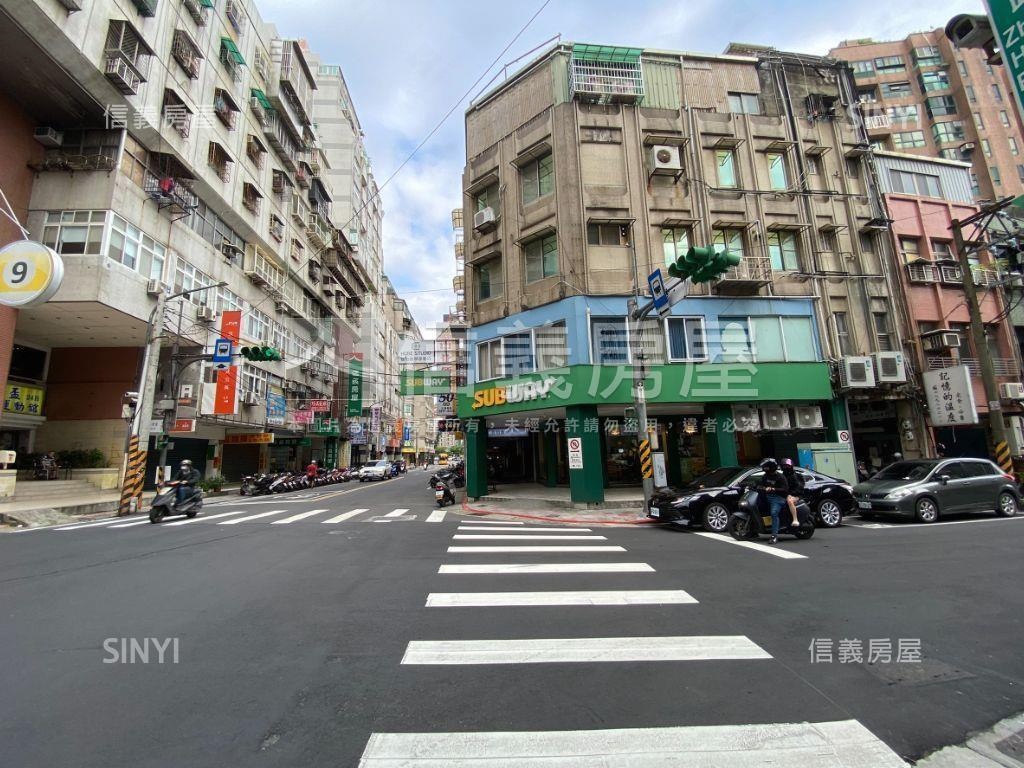 捷運公園景觀套房房屋室內格局與周邊環境