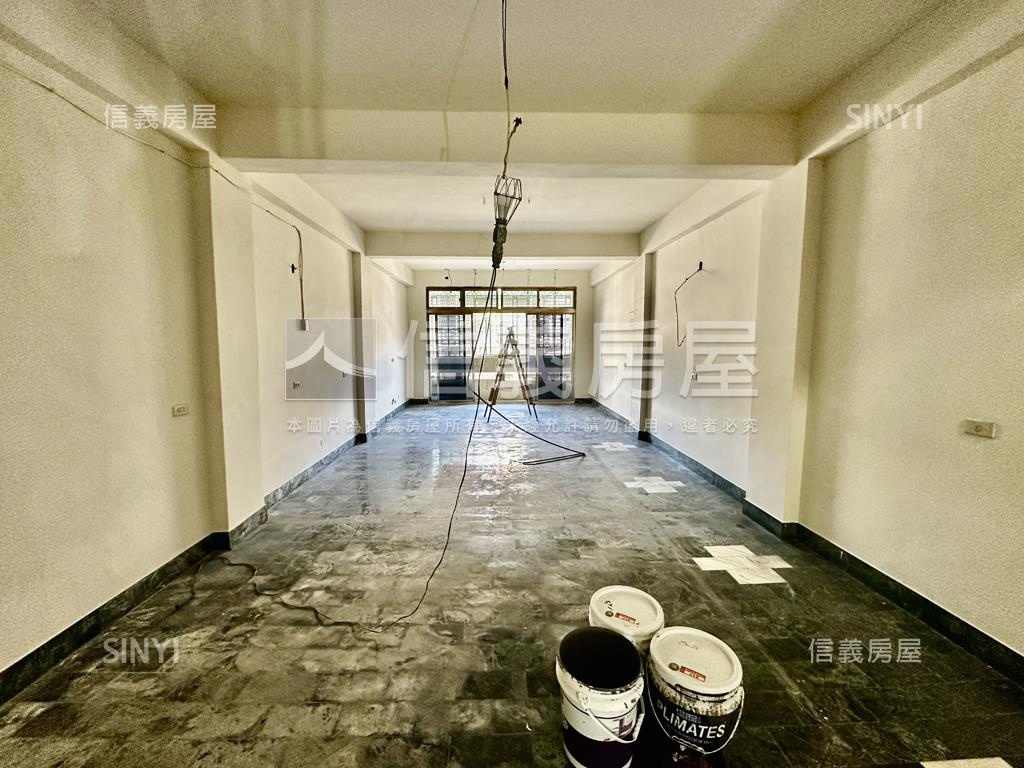 人潮商圈店面透天稀有釋出房屋室內格局與周邊環境