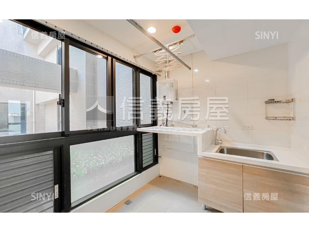 七期哲園方邸高樓視野戶房屋室內格局與周邊環境