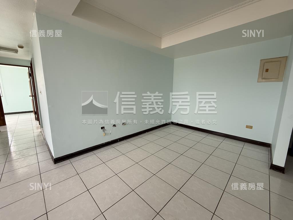 文南商圈御品雲景三房平車房屋室內格局與周邊環境