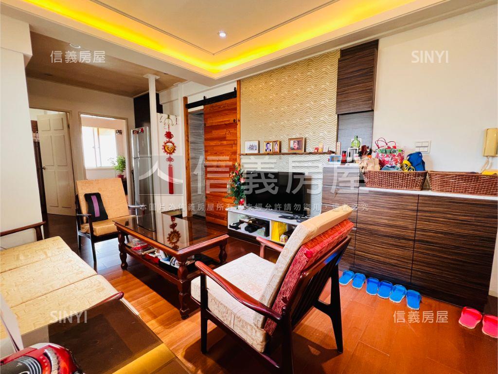 三面採光捷運旁精美美寓房屋室內格局與周邊環境