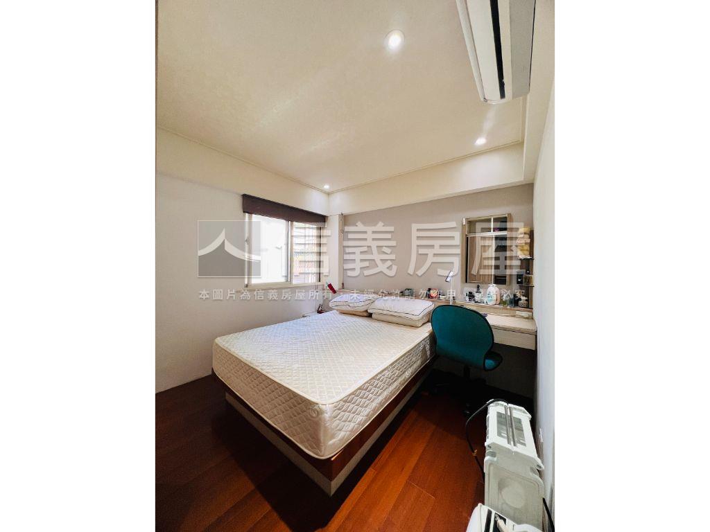 三面採光捷運旁精美美寓房屋室內格局與周邊環境