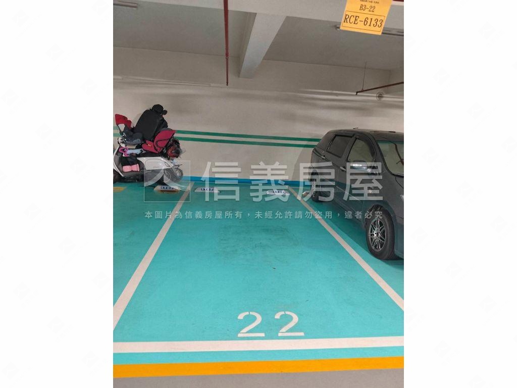 幸福公園２兩房車位房屋室內格局與周邊環境