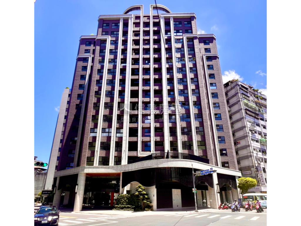 新成屋頂溪捷運高樓大三房房屋室內格局與周邊環境