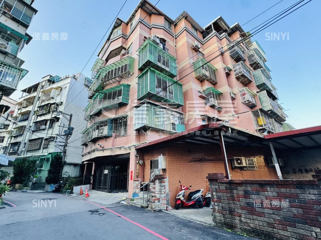 近南勢角捷運便宜機械車位房屋室內格局與周邊環境