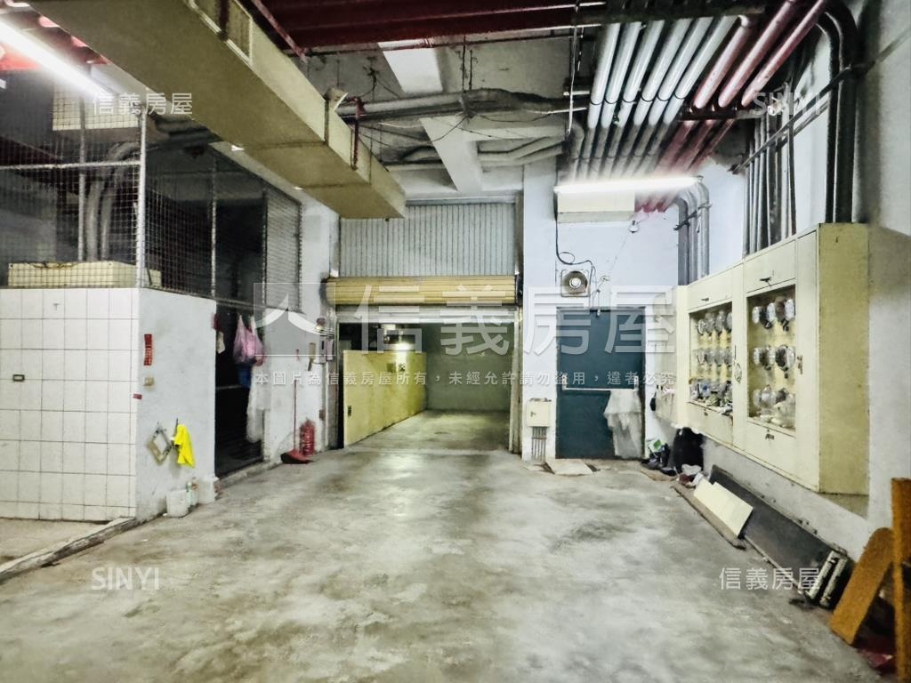 近南勢角捷運便宜機械車位房屋室內格局與周邊環境