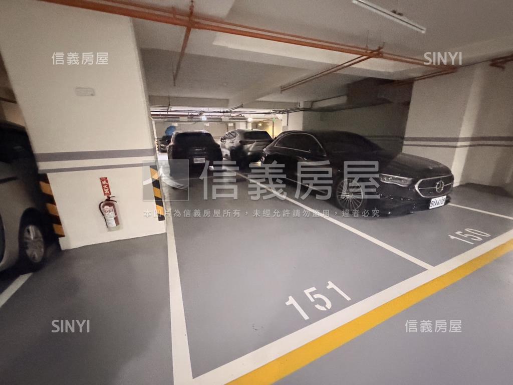 豐悅城高樓景觀三房車位房屋室內格局與周邊環境