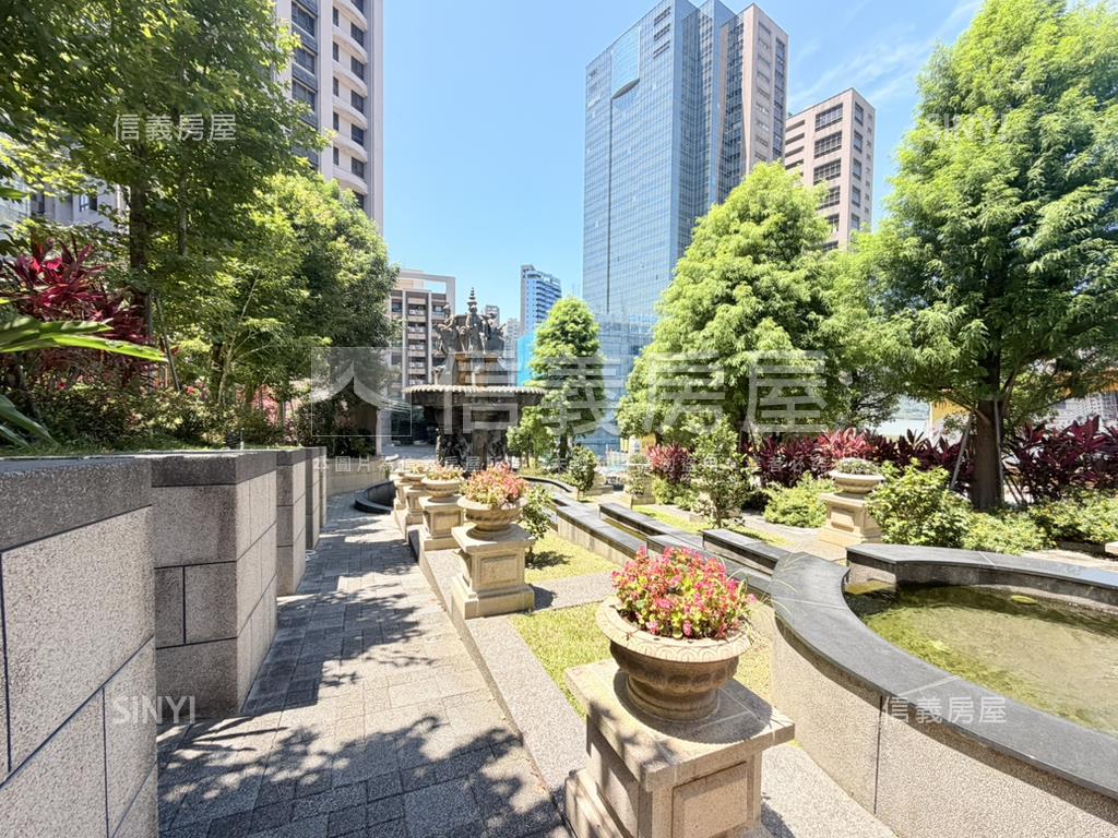 豐悅城高樓景觀三房車位房屋室內格局與周邊環境