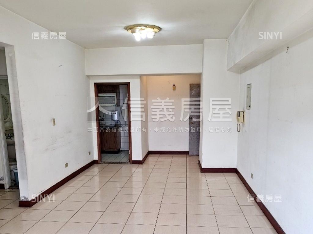 貿商高樓採光三房房屋室內格局與周邊環境