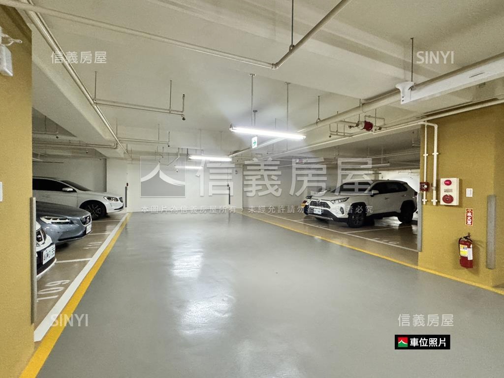 水交社兩房兩衛附平車房屋室內格局與周邊環境