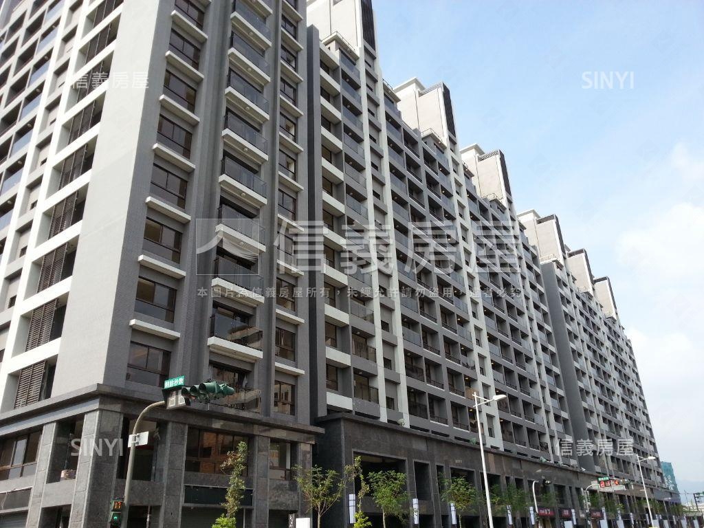 新光重劃區四房雙平車房屋室內格局與周邊環境
