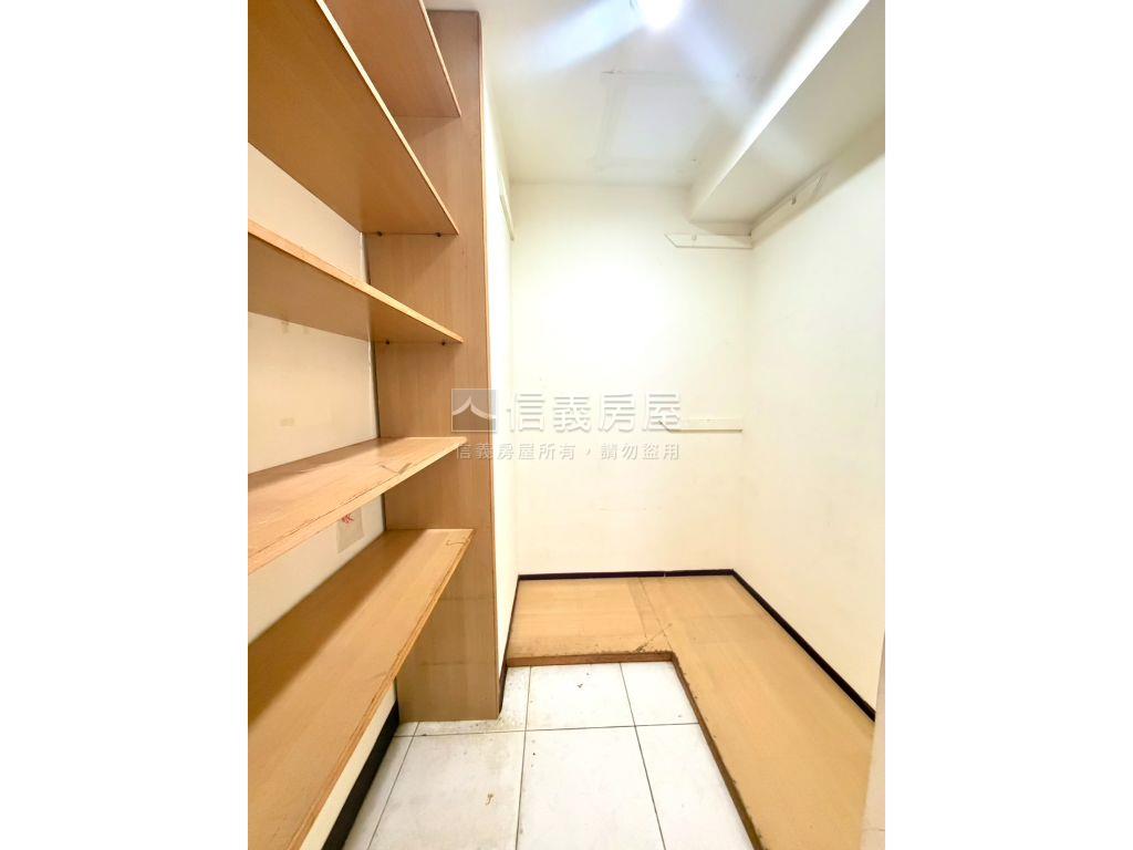沐光拾翠公園三房雙車位房屋室內格局與周邊環境