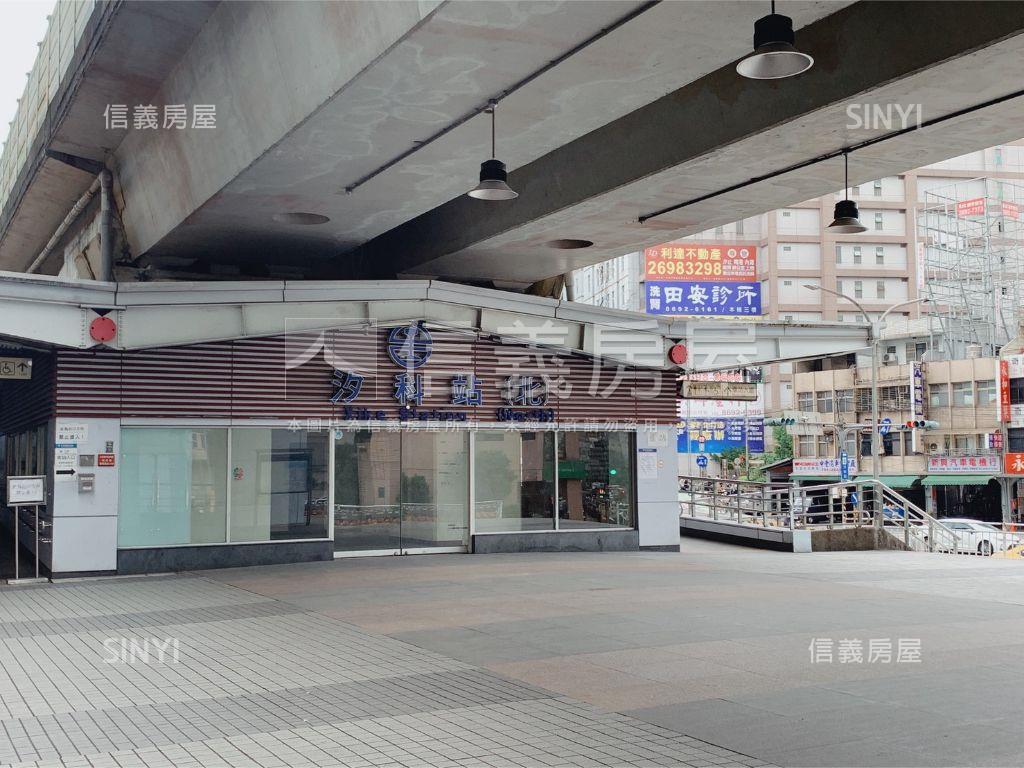 專任甲山林稀有套房房屋室內格局與周邊環境