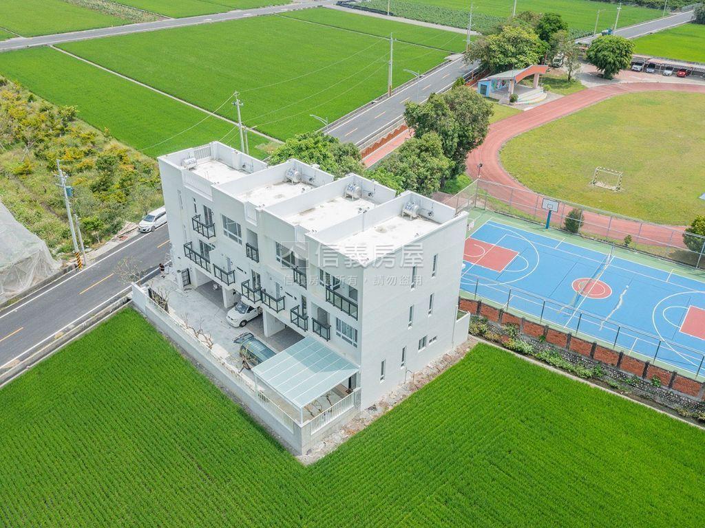 雲林全新雙車位別墅Ｃ房屋室內格局與周邊環境