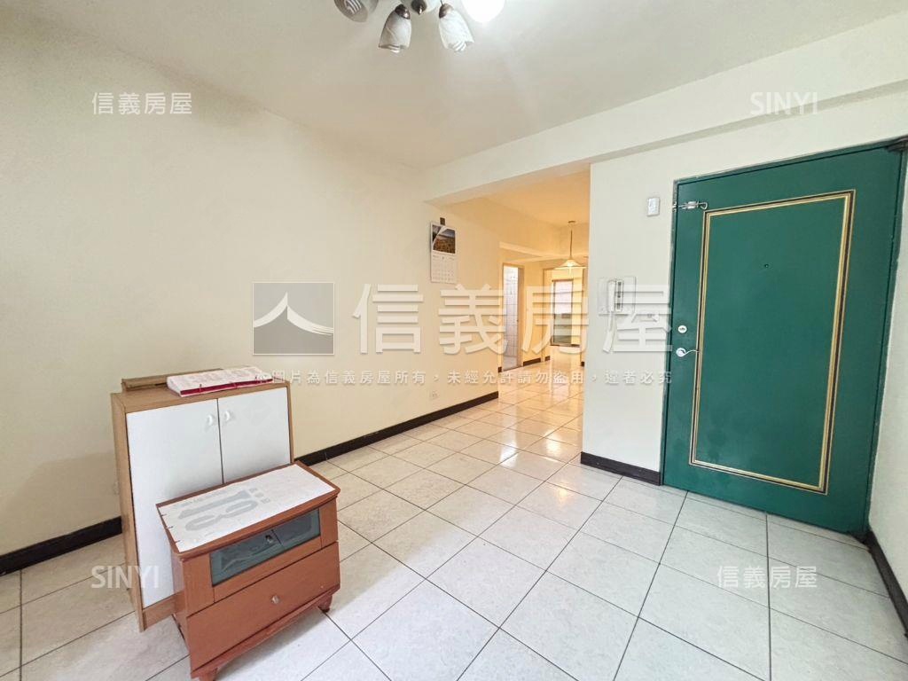 小資族忠孝東路華廈房屋室內格局與周邊環境