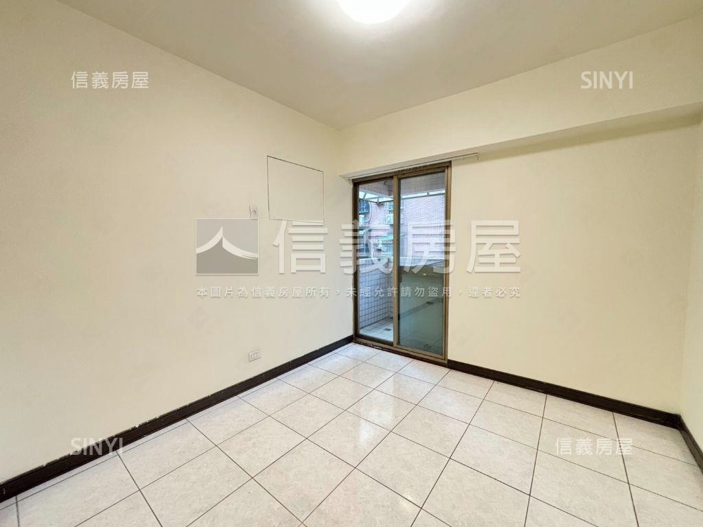 小資族忠孝東路華廈房屋室內格局與周邊環境