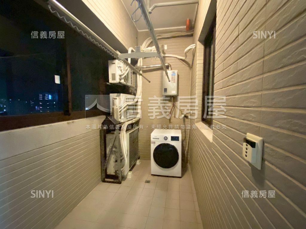 面國小峰華苑視野４房平車房屋室內格局與周邊環境