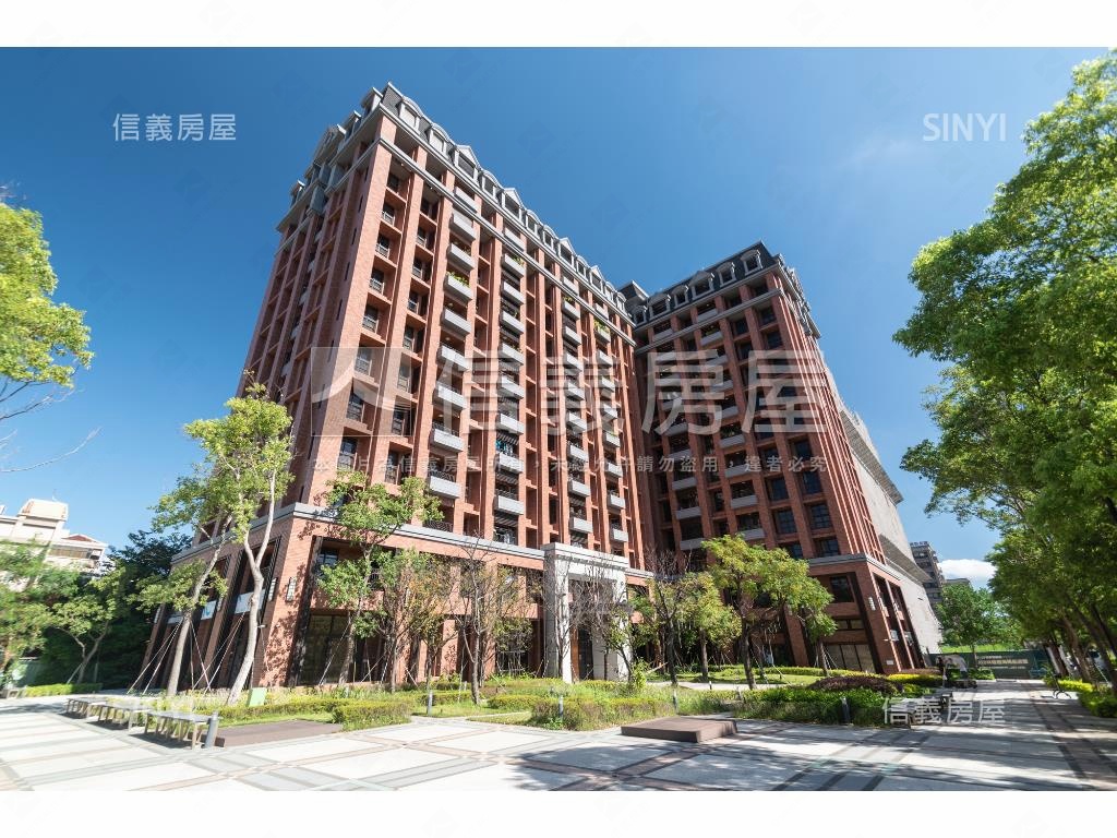 名邸●英倫花園。綠意盎然房屋室內格局與周邊環境