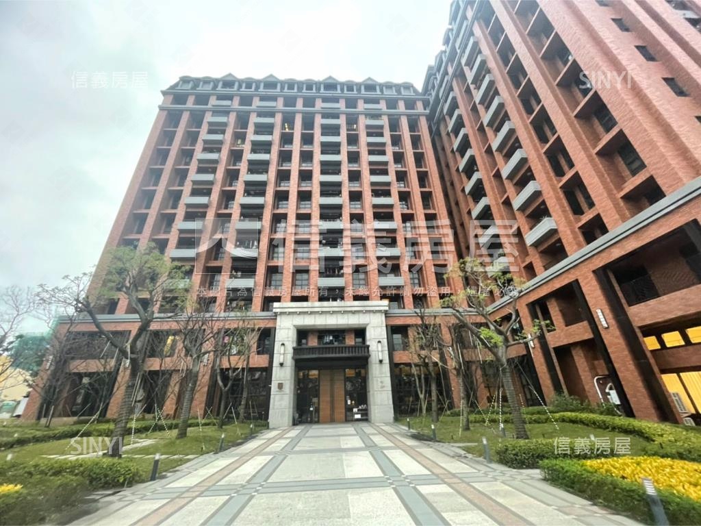 名邸●英倫花園。綠意盎然房屋室內格局與周邊環境