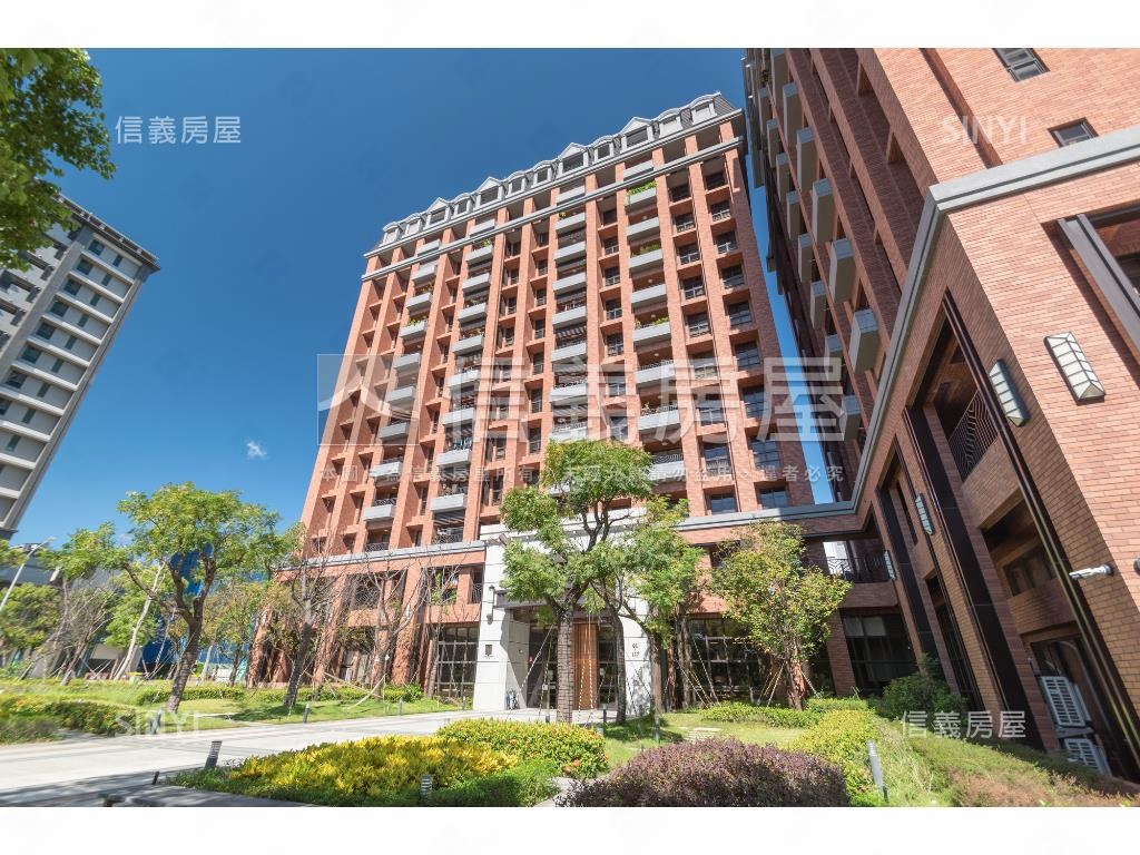 名邸●英倫花園。綠意盎然房屋室內格局與周邊環境