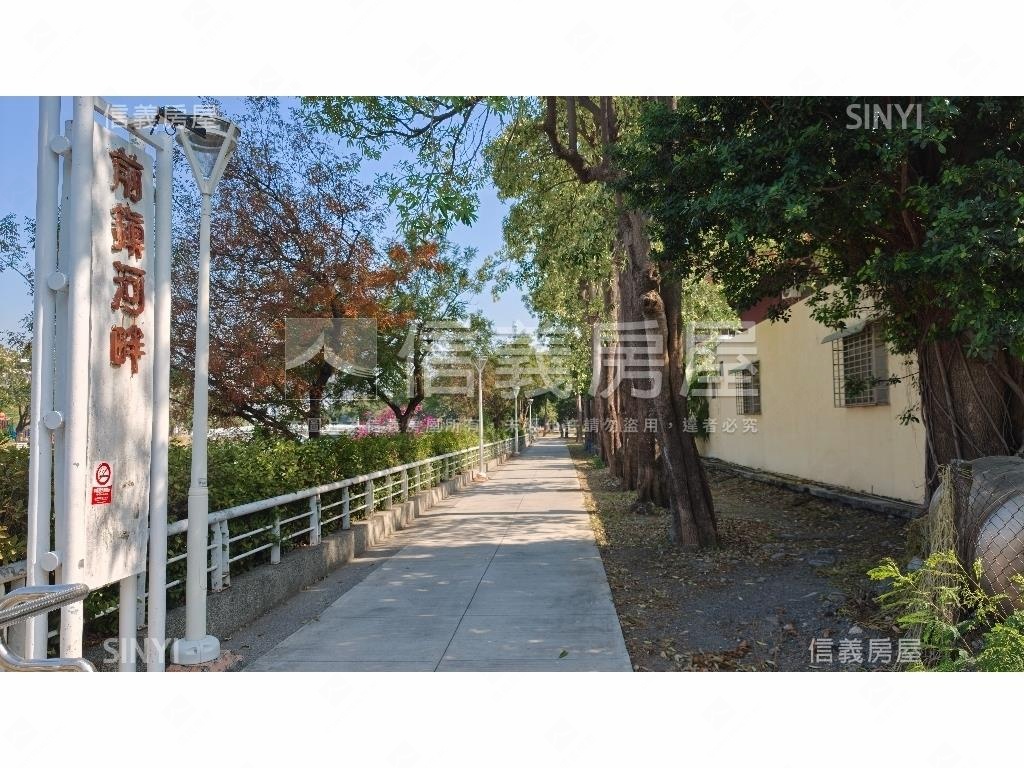 前鎮鎮東小資公寓一樓房屋室內格局與周邊環境