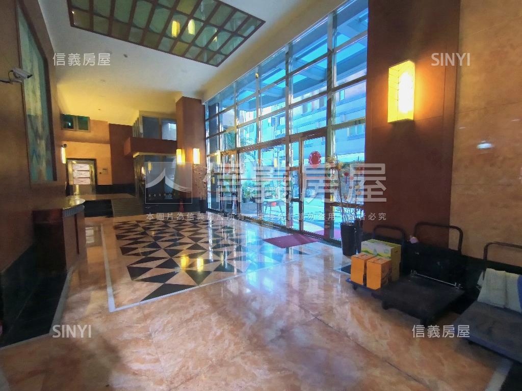 凱旋歐風電梯三房車房屋室內格局與周邊環境