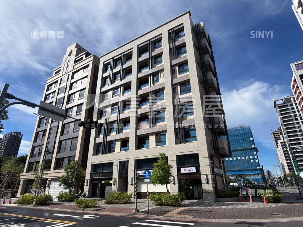 泉泓沐風３房●正面公園房屋室內格局與周邊環境