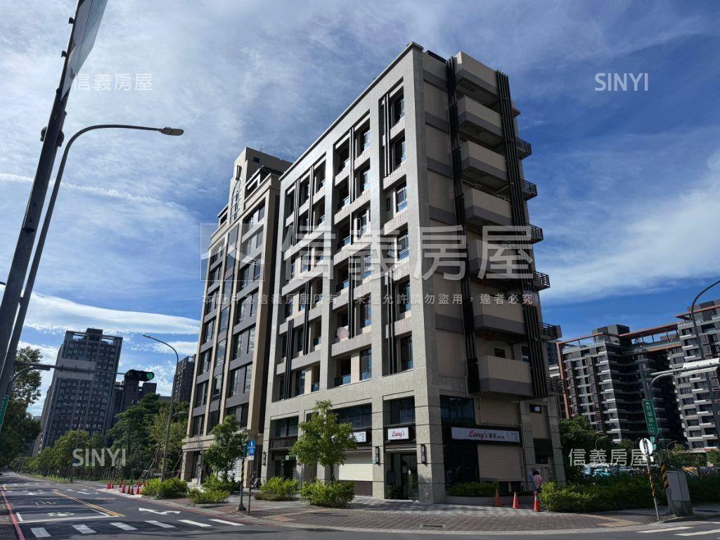 泉泓沐風３房●正面公園房屋室內格局與周邊環境