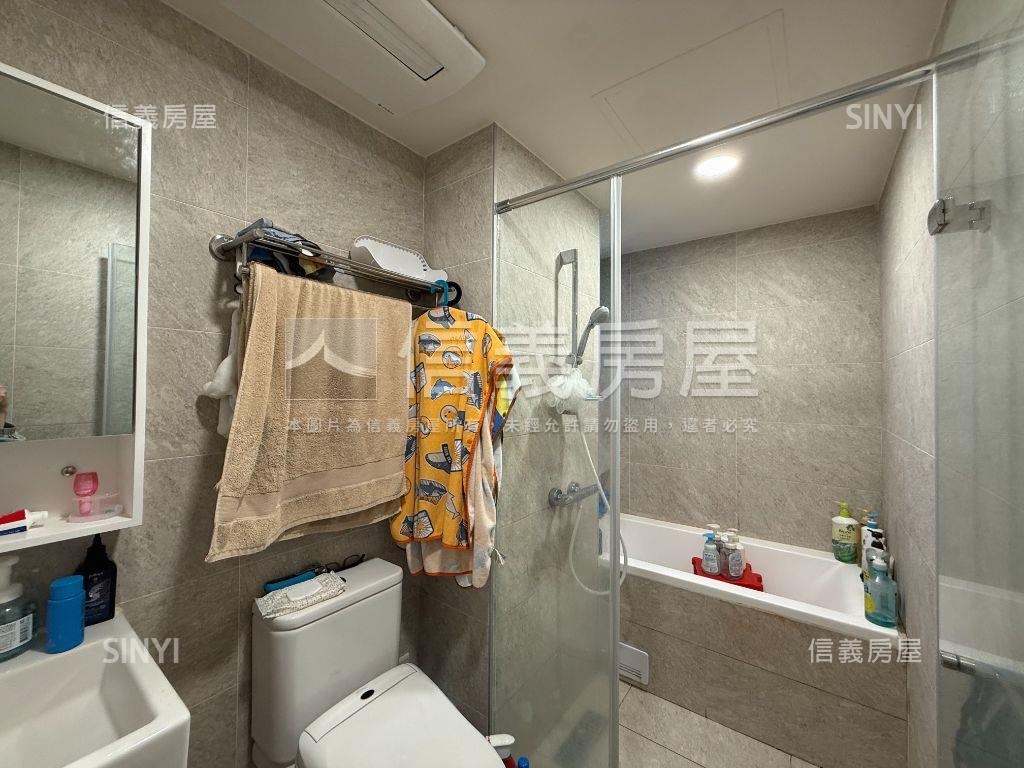 仁義新大欣兩房車位房屋室內格局與周邊環境