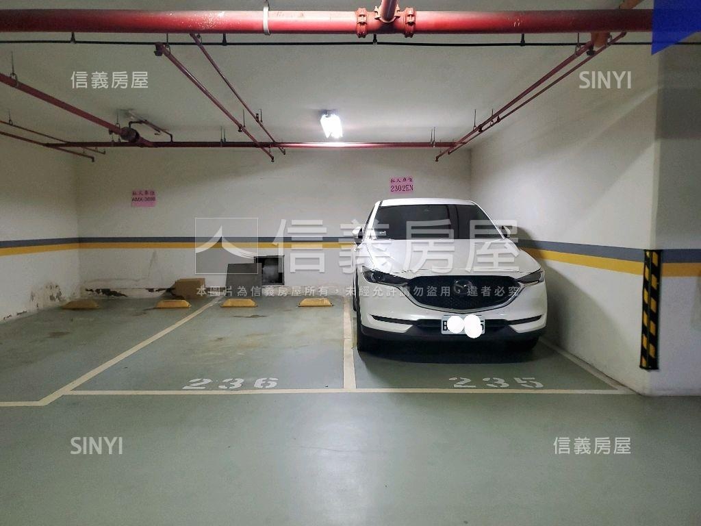 麒園坡平車位房屋室內格局與周邊環境