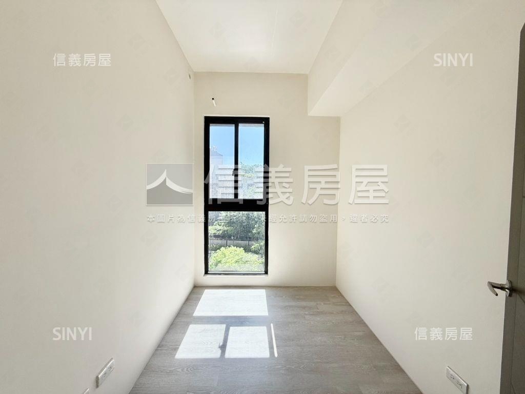 校園首席＊鑽品首綻３房房屋室內格局與周邊環境