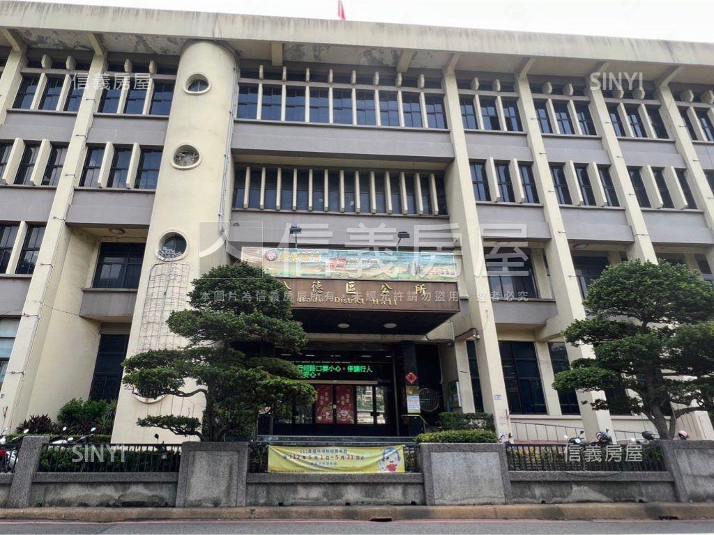 校園首席＊鑽品首綻３房房屋室內格局與周邊環境