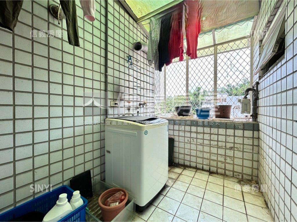 碧瑤山莊大坪數樓中樓房屋室內格局與周邊環境