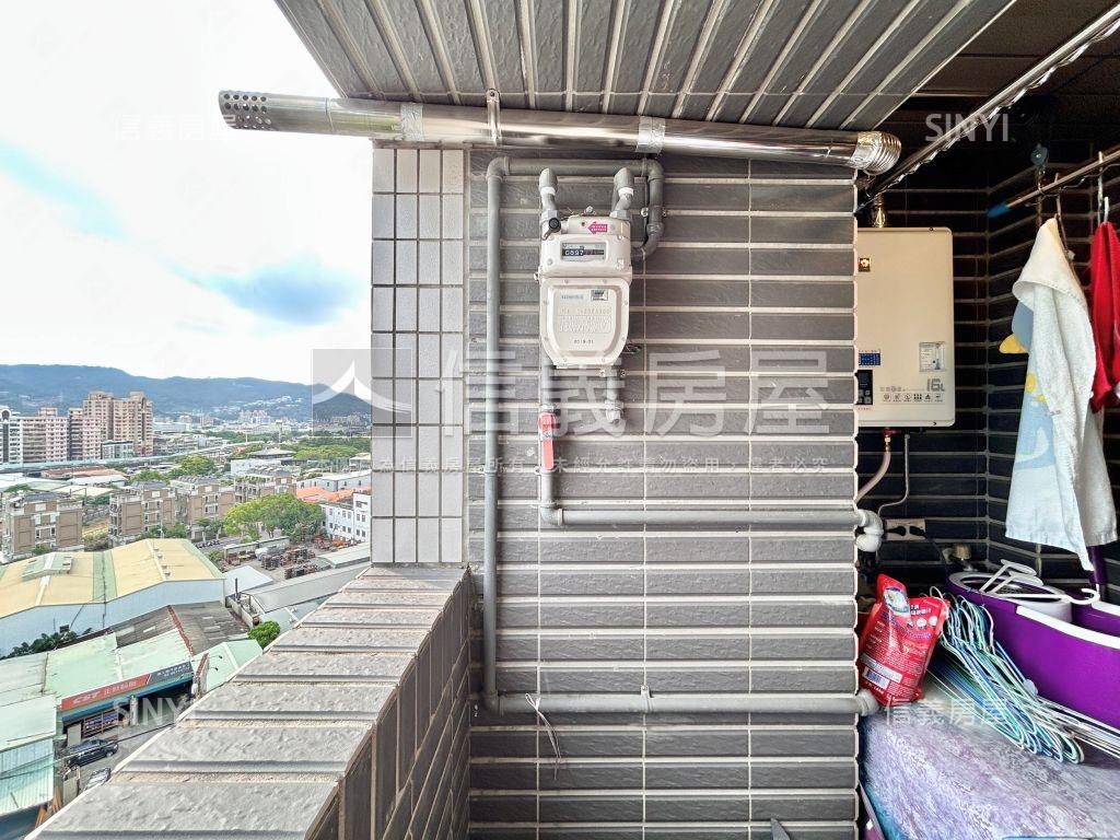 曼哈頓邊間明廳三房車位房屋室內格局與周邊環境