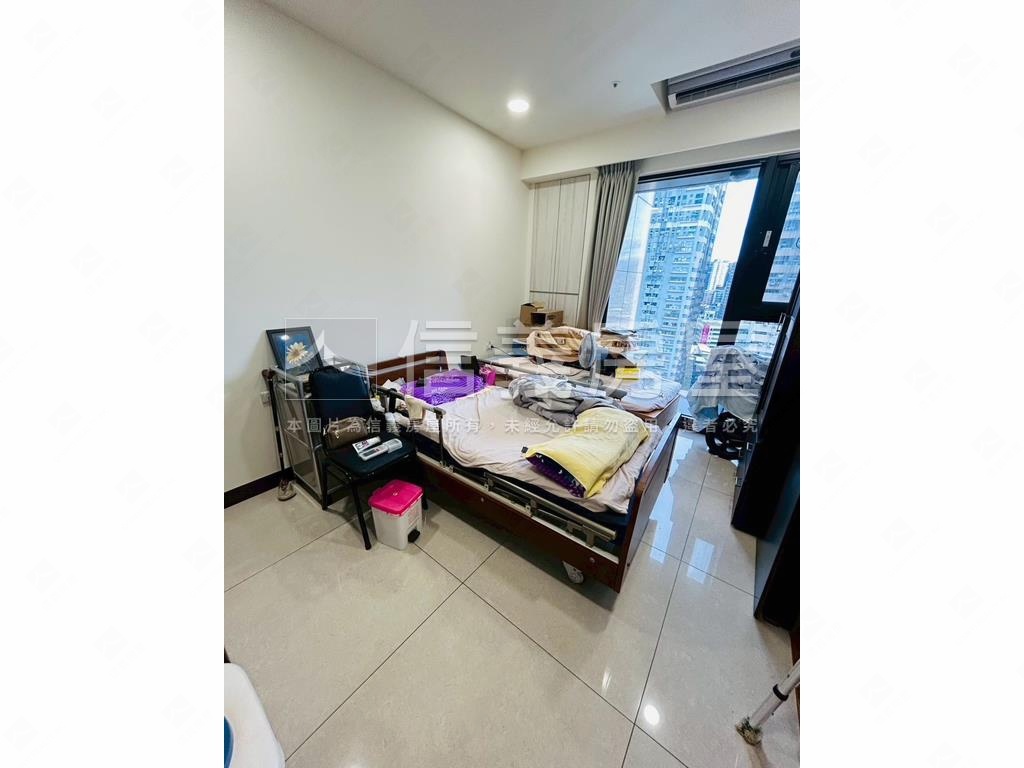 新板宸高樓精裝四房車位房屋室內格局與周邊環境