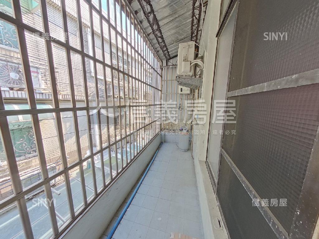 平鎮清幽陸橋透天房屋室內格局與周邊環境