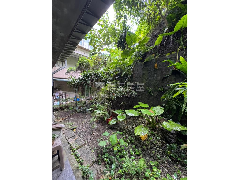 溫泉路溫泉度假宅房屋室內格局與周邊環境