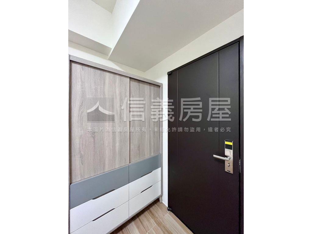 世紀行館房屋室內格局與周邊環境