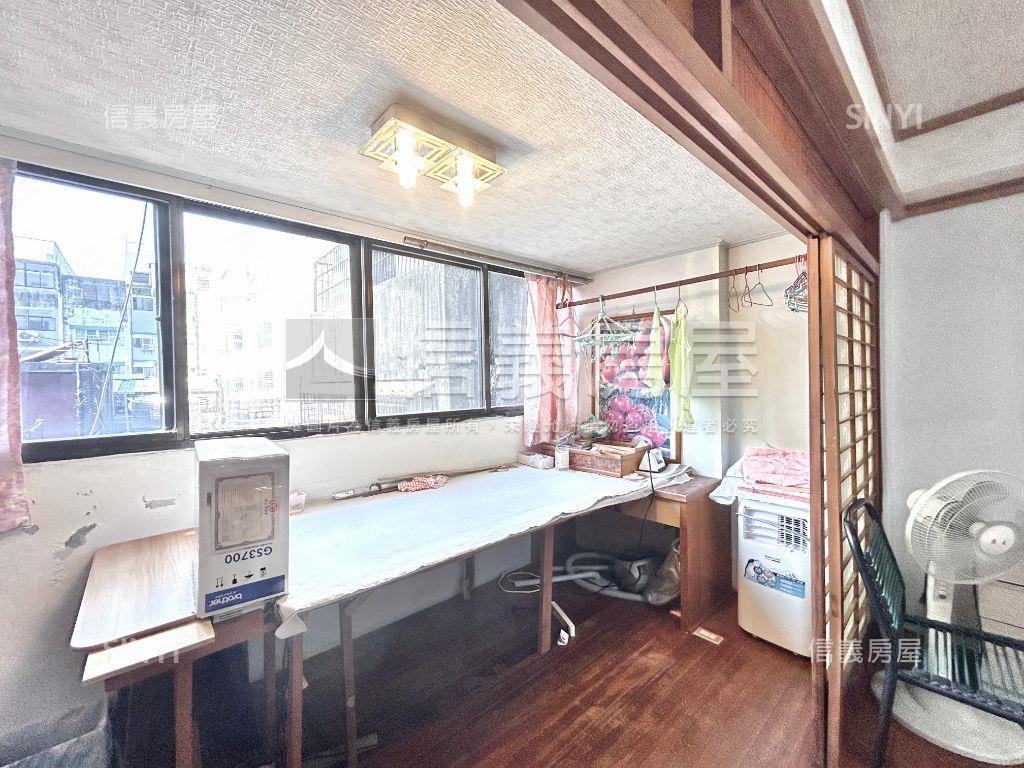 中區大三房房屋室內格局與周邊環境