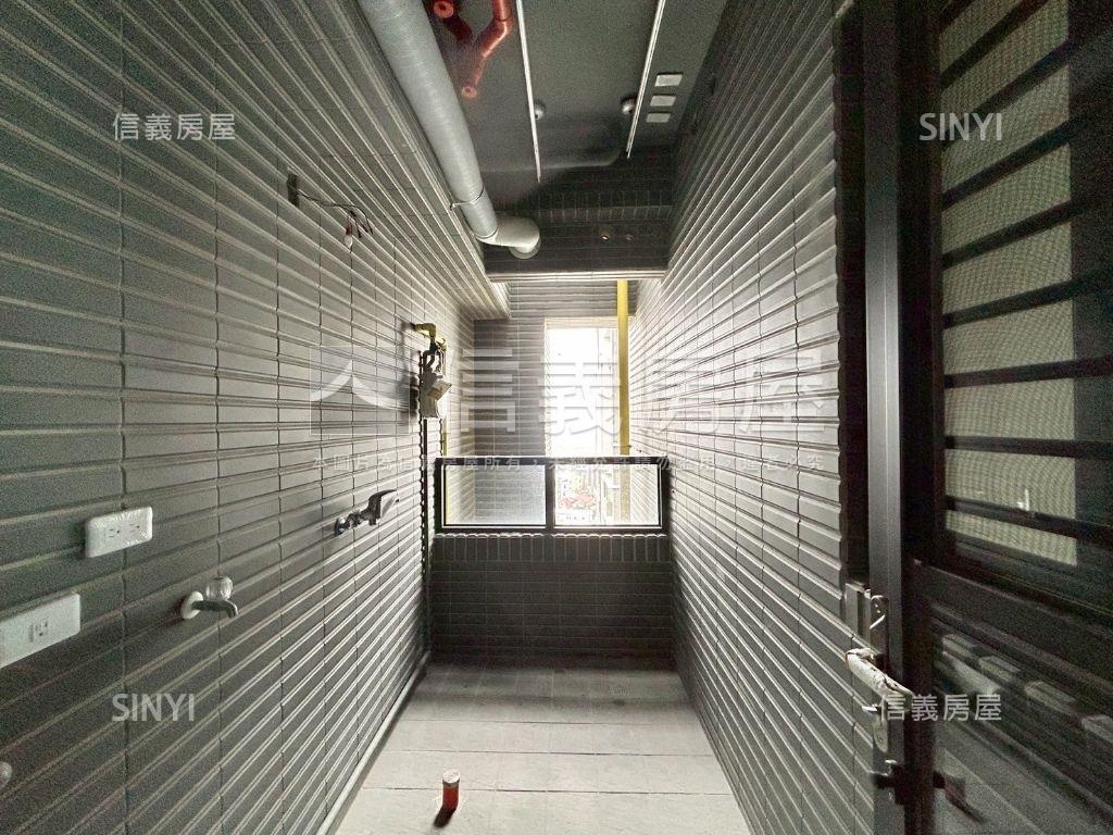 大景首席三房雙平面車位房屋室內格局與周邊環境