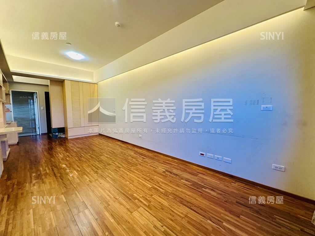 松河大美河景兩房車位房屋室內格局與周邊環境